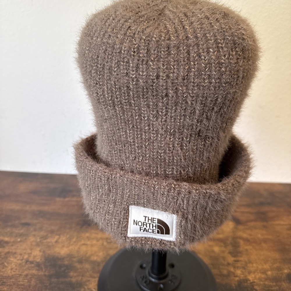 The North Face Salty Bae Beanie • Women’s Fleece‑Lined Knit Hat • Brown • O/S
